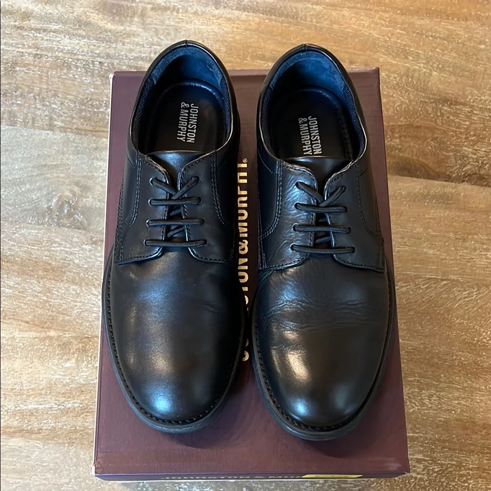 Johnston & Murphy Black Holden Oxford
